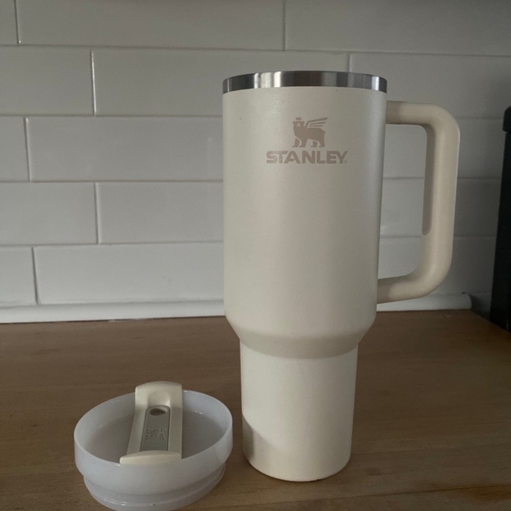 Stanley Cream Travel Mug with Lid